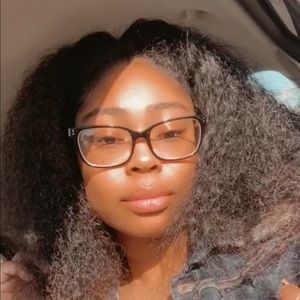 Meet your Posher, Wilnesha